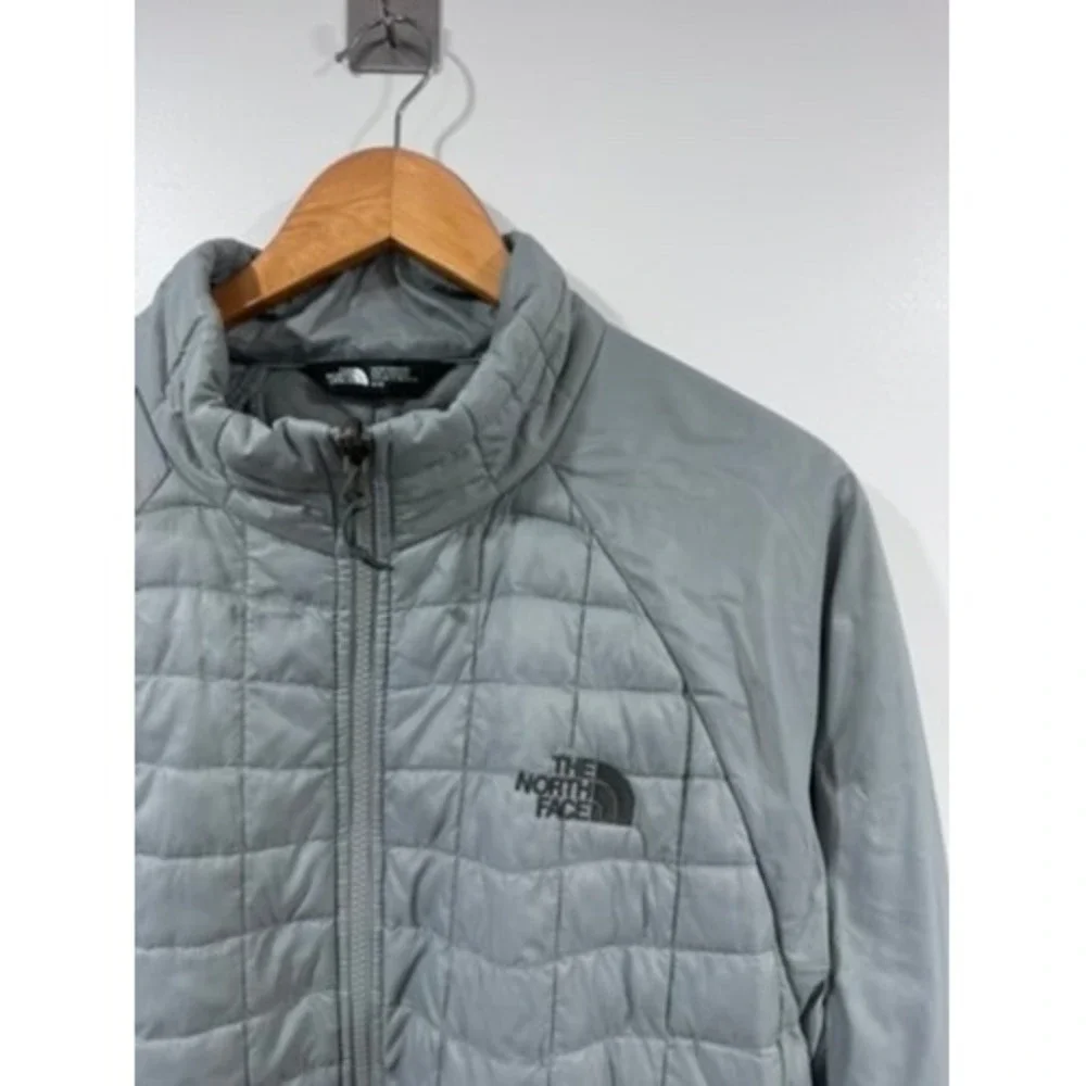 The North Face Men Thermoball Quilted Puffer Jacket Grey‎ Full Zip Medium
